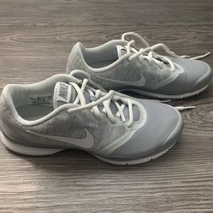 Closet Clean Out - Nike Comfort Tennis Shoe
